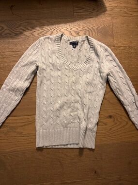 Tommy Hilfiger Light Gray Cable-Knit V-Neck Sweater